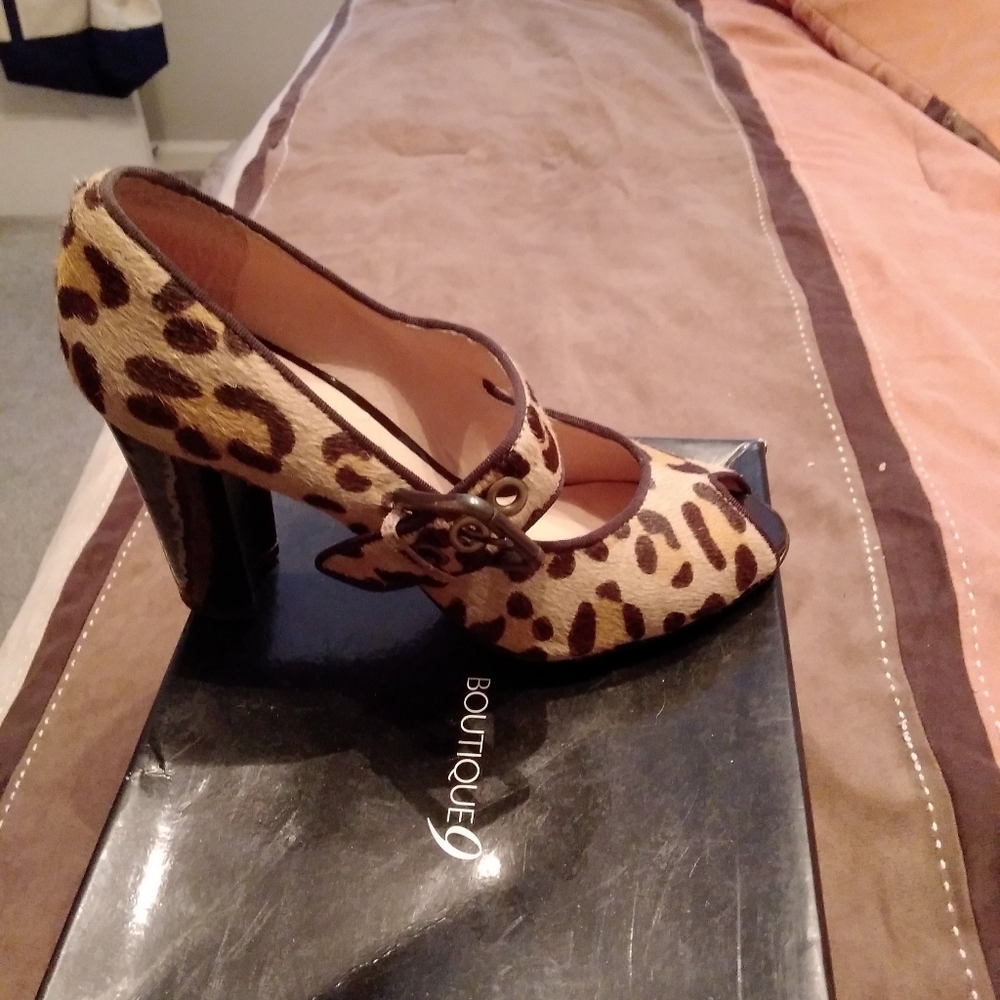Nine West Boutique  9